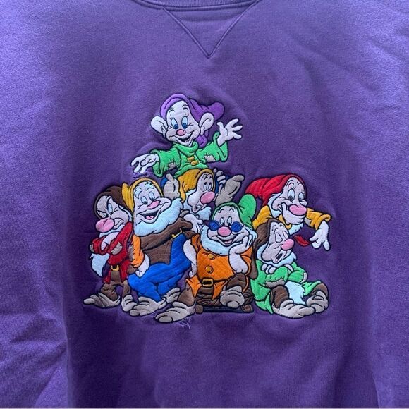 Vintage Disney 7 dwarfs Crewneck size large - Picture 3 of 6